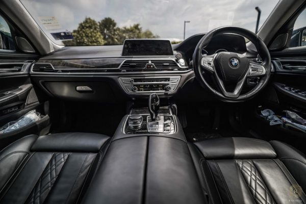 Rent a BMW 740Le Xdrive in KL/Malaysia