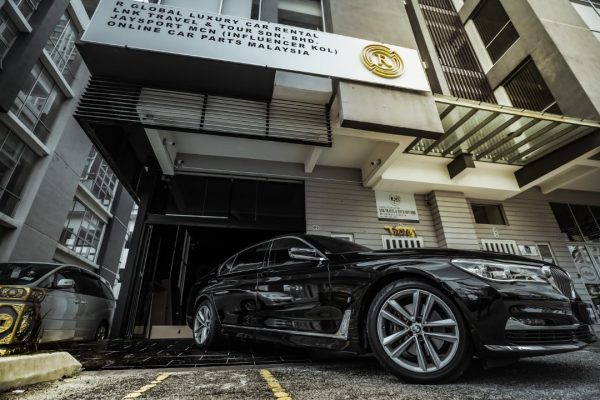 Rent a BMW 740Le in JB/Malaysia